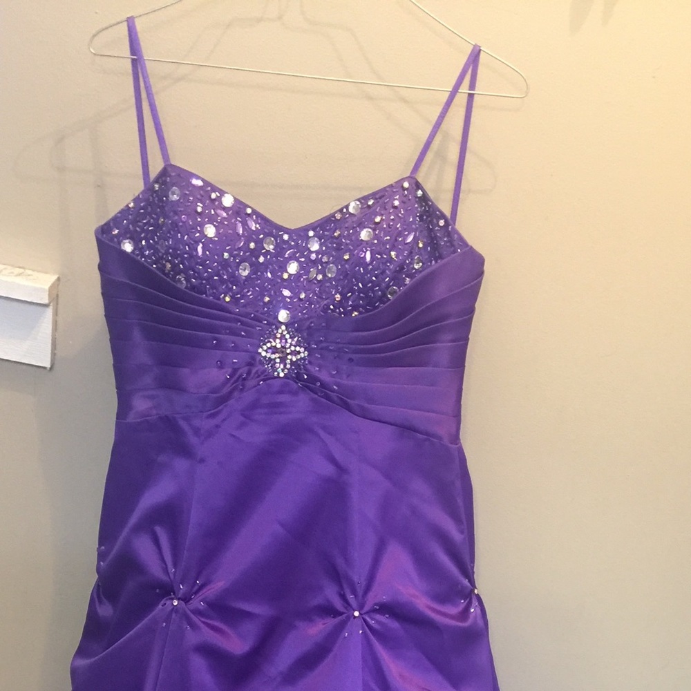 Purple long length dress with sequin size 7